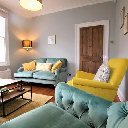 Апартаменты Lovely 2br With Sunny Garden In Montpelier Бристоль
