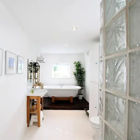 Apartment Lovely 2br With Sunny Garden In Montpelier Bristol